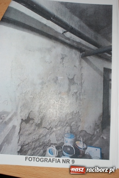 Zdjęcie w galerii na portalu naszraciborz.pl: Poważne błędy przy modernizacji budynk&oacute;w przy ul. Czekoladowej? List Czytelnika i odpowiedź MZB wiadomości z regionu