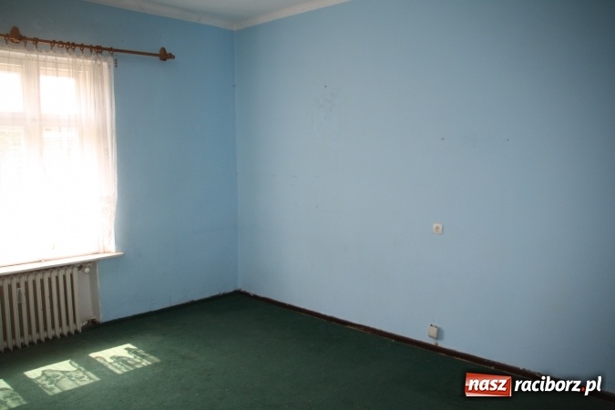 Zdjęcie w galerii na portalu naszraciborz.pl: Planowali, że będą żyć w lepszych warunkach, ale na planach się zakończyło  wiadomości z regionu