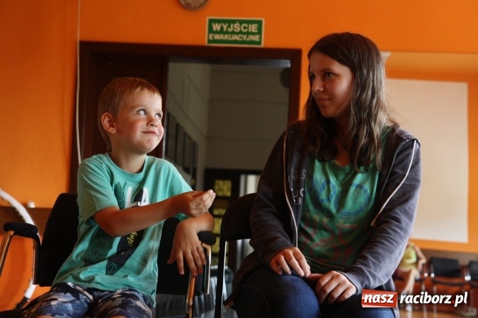 Zdjęcie w galerii na portalu naszraciborz.pl: O sztuce aktorskiej w GCK w Nędzy wiadomości z regionu