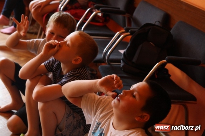 Zdjęcie w galerii na portalu naszraciborz.pl: O sztuce aktorskiej w GCK w Nędzy wiadomości z regionu