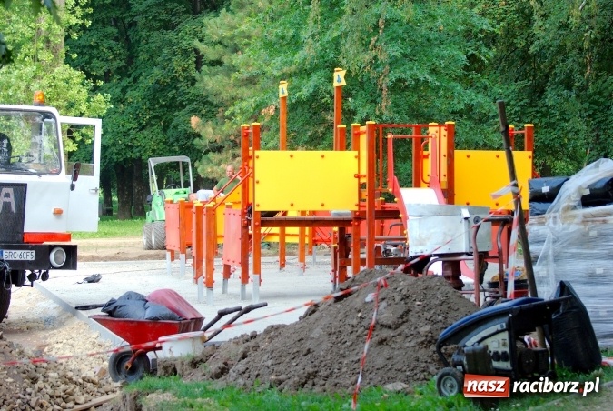 Zdjęcie w galerii na portalu naszraciborz.pl: Raciborska plaża w budowie. Sprawdź postępy prac na bulwarach nadodrzańskich wiadomości z regionu