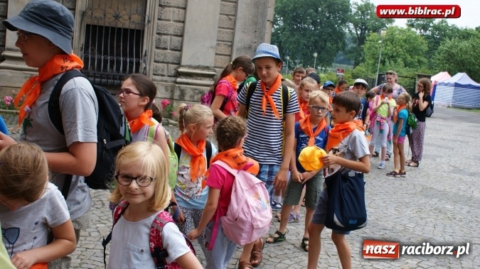Zdjęcie w galerii na portalu naszraciborz.pl: Lato z biblioteką: wycieczka do Szkoły Magii i Czarodziejstwa  wiadomości z regionu