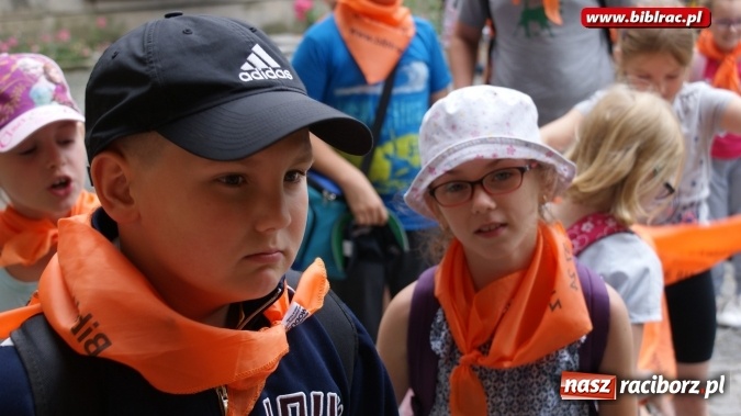 Zdjęcie w galerii na portalu naszraciborz.pl: Lato z biblioteką: wycieczka do Szkoły Magii i Czarodziejstwa  wiadomości z regionu