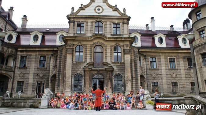 Zdjęcie w galerii na portalu naszraciborz.pl: Lato z biblioteką: wycieczka do Szkoły Magii i Czarodziejstwa  wiadomości z regionu