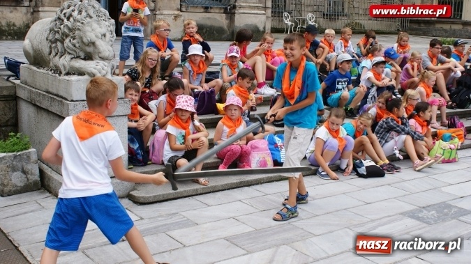 Zdjęcie w galerii na portalu naszraciborz.pl: Lato z biblioteką: wycieczka do Szkoły Magii i Czarodziejstwa  wiadomości z regionu
