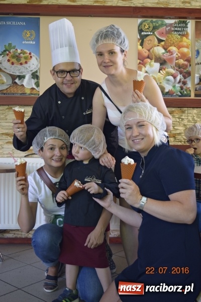 Zdjęcie w galerii na portalu naszraciborz.pl: Raciborskie przedszkolaki odwiedziły Lodziarnię pod Orzechem w Baborowie wiadomości z regionu