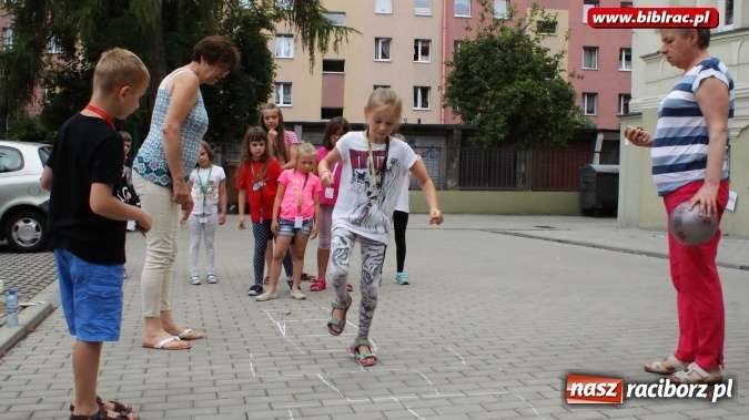 Zdjęcie w galerii na portalu naszraciborz.pl: Z Raciborza do Bullerbyn, czyli ciąg dalszy akcji Lato z biblioteką  wiadomości z regionu