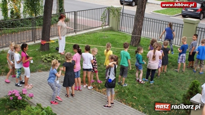 Zdjęcie w galerii na portalu naszraciborz.pl: Z Raciborza do Bullerbyn, czyli ciąg dalszy akcji Lato z biblioteką  wiadomości z regionu