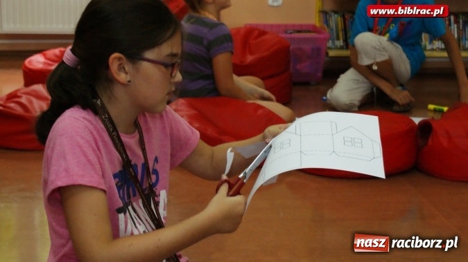 Zdjęcie w galerii na portalu naszraciborz.pl: Z Raciborza do Bullerbyn, czyli ciąg dalszy akcji Lato z biblioteką  wiadomości z regionu