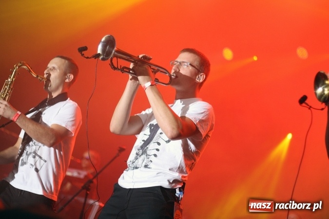 Zdjęcie w galerii na portalu naszraciborz.pl: Wodzisławski Festiwal Reggae - dzień pierwszy wiadomości z regionu