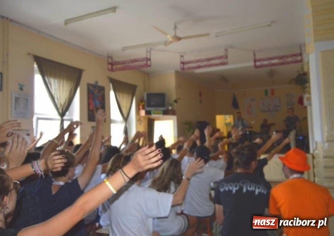 Zdjęcie w galerii na portalu naszraciborz.pl: Światowe Dni Młodzieży także w Zakładzie Karnym w Raciborzu  wiadomości z regionu