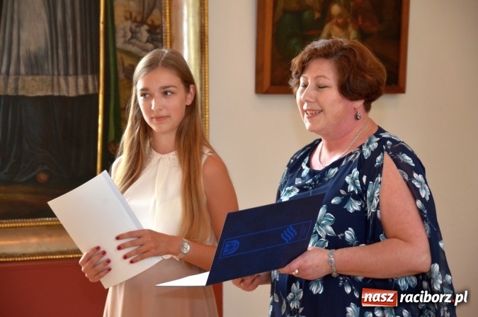 Zdjęcie w galerii na portalu naszraciborz.pl: Malarstwo i grafika Eckarda Alkera od wczoraj w raciborskim Muzeum  wiadomości z regionu