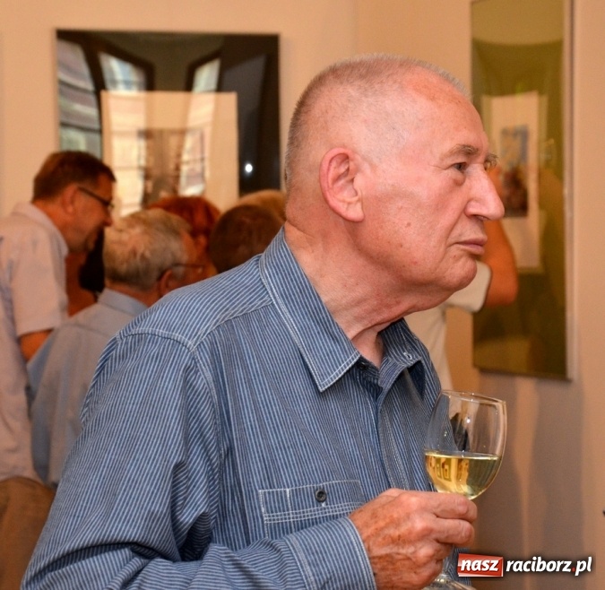 Zdjęcie w galerii na portalu naszraciborz.pl: Malarstwo i grafika Eckarda Alkera od wczoraj w raciborskim Muzeum  wiadomości z regionu