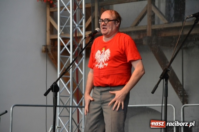 Zdjęcie w galerii na portalu naszraciborz.pl: Z nutką humoru - koncert operetkowy na zamku wiadomości z regionu