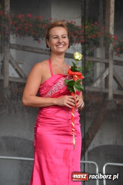 Zdjęcie w galerii na portalu naszraciborz.pl: Z nutką humoru - koncert operetkowy na zamku wiadomości z regionu