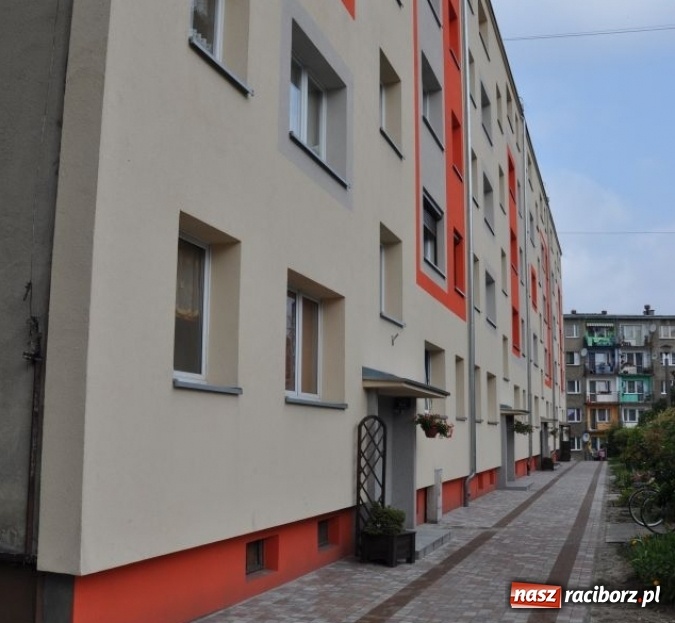 Zdjęcie w galerii na portalu naszraciborz.pl: Kuźnia Raciborska. Lato to czas na inwestycje  wiadomości z regionu