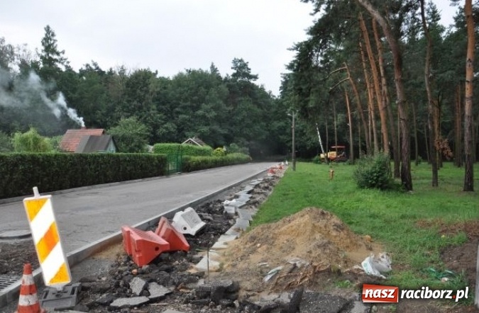 Zdjęcie w galerii na portalu naszraciborz.pl: Kuźnia Raciborska. Lato to czas na inwestycje  wiadomości z regionu