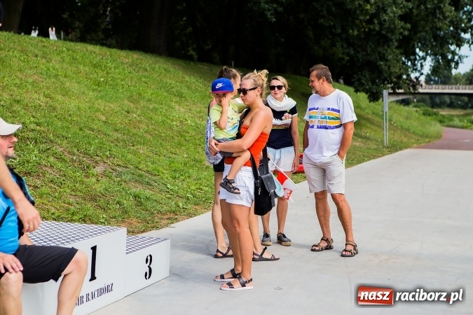 Zdjęcie w galerii na portalu naszraciborz.pl: Zawody w slalomie kajakowym na rzece Odrze wiadomości z regionu