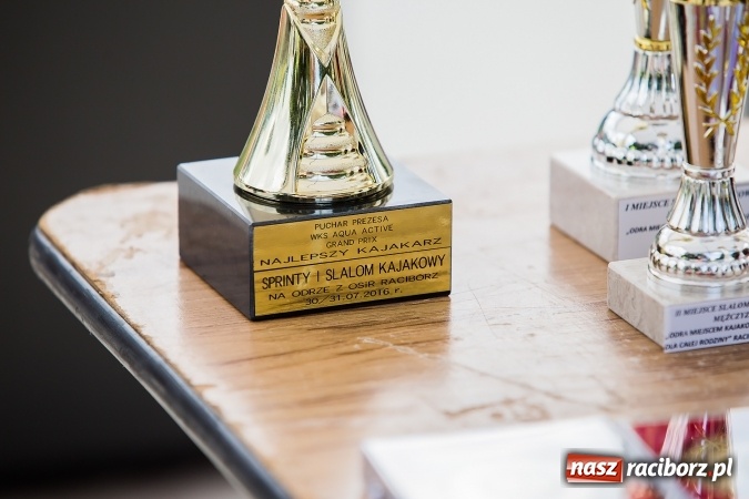 Zdjęcie w galerii na portalu naszraciborz.pl: Zawody w slalomie kajakowym na rzece Odrze wiadomości z regionu