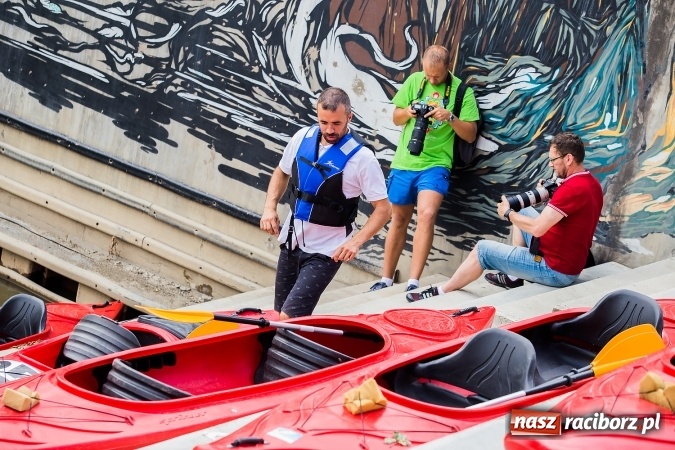 Zdjęcie w galerii na portalu naszraciborz.pl: Zawody w slalomie kajakowym na rzece Odrze wiadomości z regionu