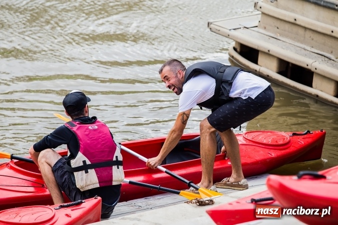 Zdjęcie w galerii na portalu naszraciborz.pl: Zawody w slalomie kajakowym na rzece Odrze wiadomości z regionu