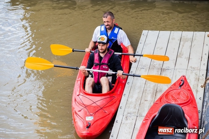 Zdjęcie w galerii na portalu naszraciborz.pl: Zawody w slalomie kajakowym na rzece Odrze wiadomości z regionu