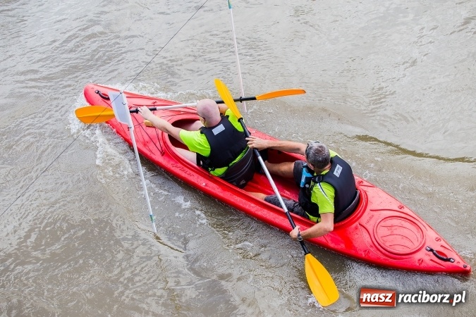 Zdjęcie w galerii na portalu naszraciborz.pl: Zawody w slalomie kajakowym na rzece Odrze wiadomości z regionu