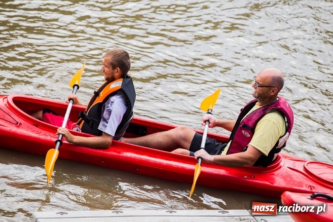 Zdjęcie w galerii na portalu naszraciborz.pl: Zawody w slalomie kajakowym na rzece Odrze wiadomości z regionu