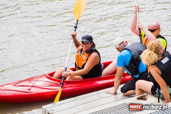 Zdjęcie w galerii na portalu naszraciborz.pl: Zawody w slalomie kajakowym na rzece Odrze wiadomości z regionu