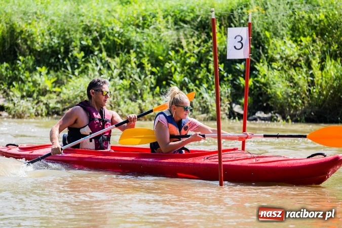 Zdjęcie w galerii na portalu naszraciborz.pl: Zawody w slalomie kajakowym na rzece Odrze wiadomości z regionu