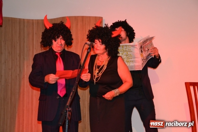 Zdjęcie w galerii na portalu naszraciborz.pl: Diabelski spisek - prapremiera spektaklu na Zamku Piastowskim wiadomości z regionu