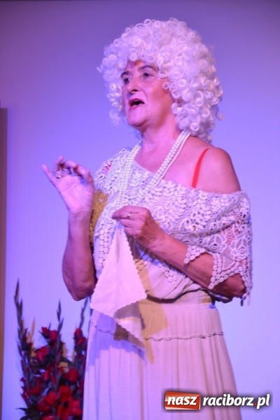 Zdjęcie w galerii na portalu naszraciborz.pl: Diabelski spisek - prapremiera spektaklu na Zamku Piastowskim wiadomości z regionu