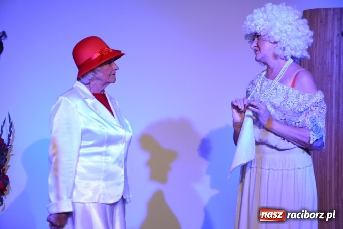 Zdjęcie w galerii na portalu naszraciborz.pl: Diabelski spisek - prapremiera spektaklu na Zamku Piastowskim wiadomości z regionu