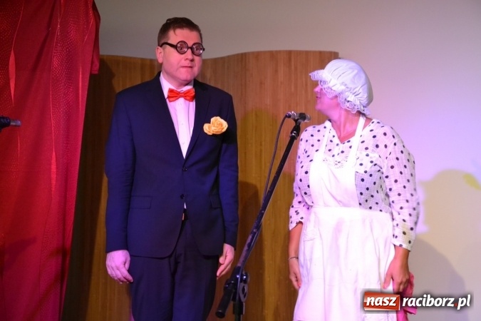 Zdjęcie w galerii na portalu naszraciborz.pl: Diabelski spisek - prapremiera spektaklu na Zamku Piastowskim wiadomości z regionu