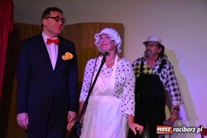 Zdjęcie w galerii na portalu naszraciborz.pl: Diabelski spisek - prapremiera spektaklu na Zamku Piastowskim wiadomości z regionu