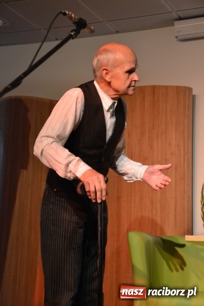 Zdjęcie w galerii na portalu naszraciborz.pl: Diabelski spisek - prapremiera spektaklu na Zamku Piastowskim wiadomości z regionu