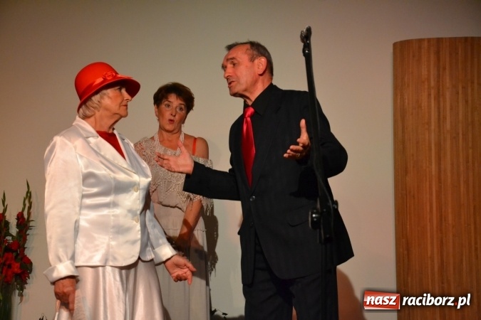 Zdjęcie w galerii na portalu naszraciborz.pl: Diabelski spisek - prapremiera spektaklu na Zamku Piastowskim wiadomości z regionu