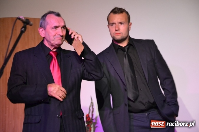 Zdjęcie w galerii na portalu naszraciborz.pl: Diabelski spisek - prapremiera spektaklu na Zamku Piastowskim wiadomości z regionu