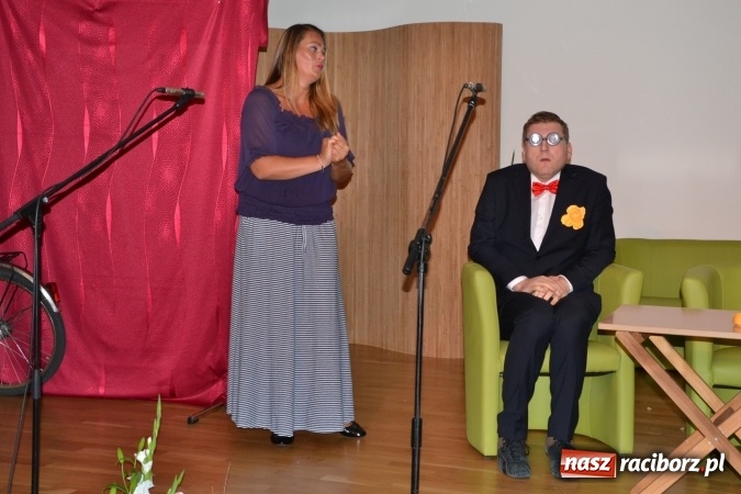 Zdjęcie w galerii na portalu naszraciborz.pl: Diabelski spisek - prapremiera spektaklu na Zamku Piastowskim wiadomości z regionu