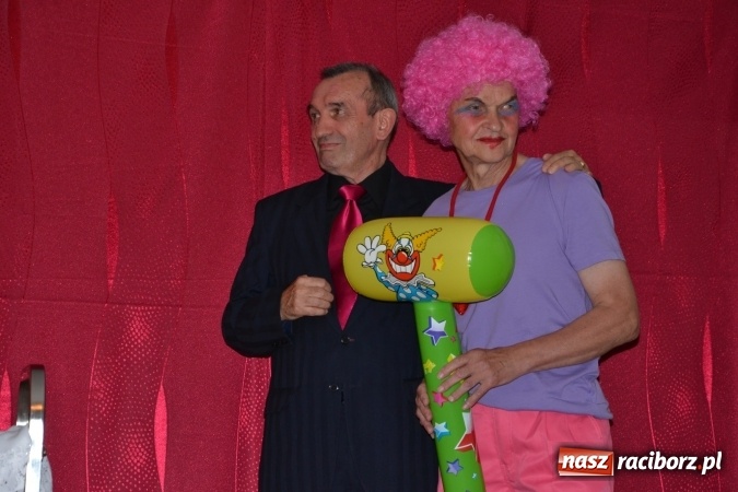 Zdjęcie w galerii na portalu naszraciborz.pl: Diabelski spisek - prapremiera spektaklu na Zamku Piastowskim wiadomości z regionu