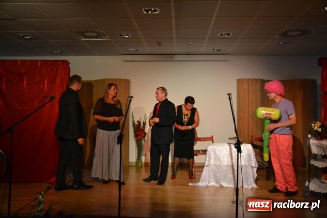 Zdjęcie w galerii na portalu naszraciborz.pl: Diabelski spisek - prapremiera spektaklu na Zamku Piastowskim wiadomości z regionu