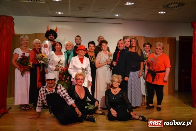 Zdjęcie w galerii na portalu naszraciborz.pl: Diabelski spisek - prapremiera spektaklu na Zamku Piastowskim wiadomości z regionu