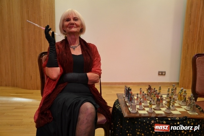 Zdjęcie w galerii na portalu naszraciborz.pl: Diabelski spisek - prapremiera spektaklu na Zamku Piastowskim wiadomości z regionu