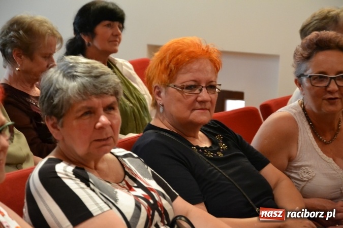 Zdjęcie w galerii na portalu naszraciborz.pl: Diabelski spisek - prapremiera spektaklu na Zamku Piastowskim wiadomości z regionu