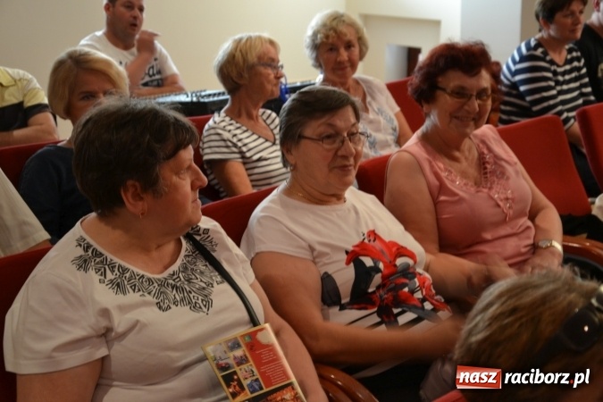 Zdjęcie w galerii na portalu naszraciborz.pl: Diabelski spisek - prapremiera spektaklu na Zamku Piastowskim wiadomości z regionu