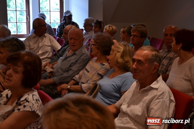 Zdjęcie w galerii na portalu naszraciborz.pl: Diabelski spisek - prapremiera spektaklu na Zamku Piastowskim wiadomości z regionu