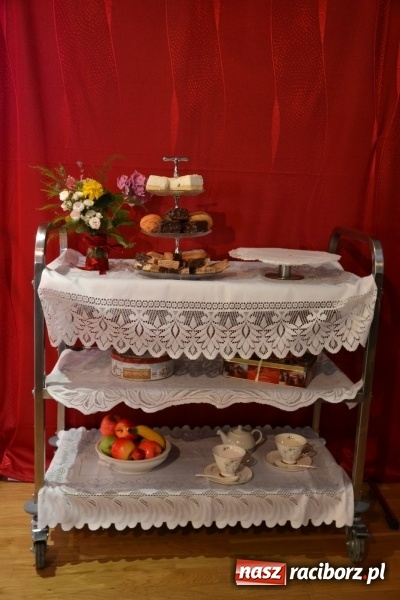 Zdjęcie w galerii na portalu naszraciborz.pl: Diabelski spisek - prapremiera spektaklu na Zamku Piastowskim wiadomości z regionu