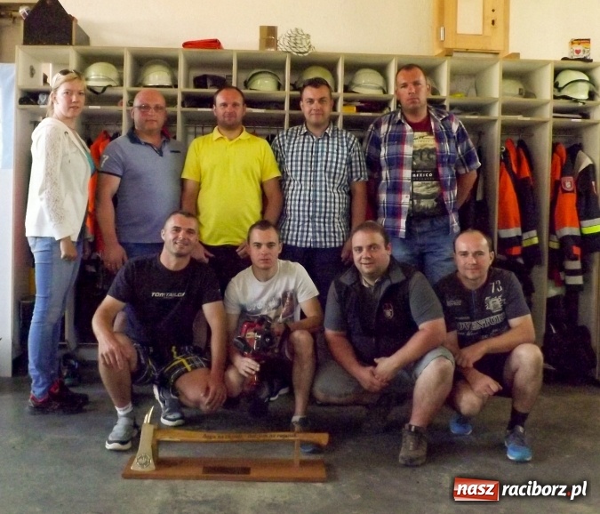 Zdjęcie w galerii na portalu naszraciborz.pl: Ochotnicy z Krzanowic mają kamerę termowizyjną wiadomości z regionu