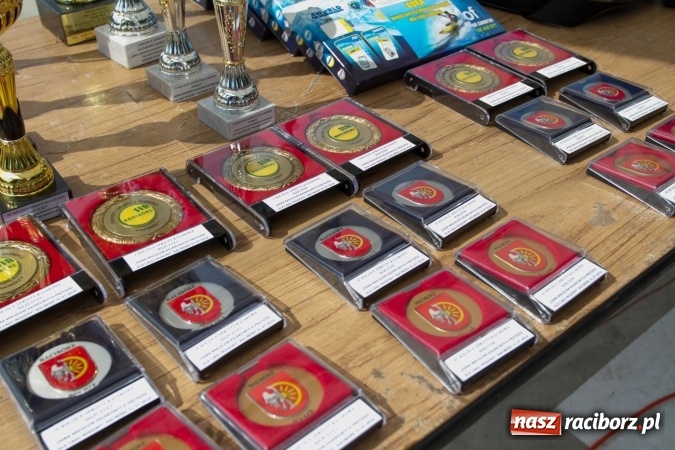 Zdjęcie w galerii na portalu naszraciborz.pl: Pływackie sprinty na Odrze FOTO i wyniki  wiadomości z regionu