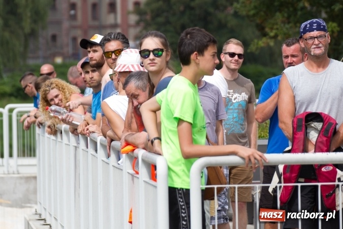 Zdjęcie w galerii na portalu naszraciborz.pl: Pływackie sprinty na Odrze FOTO i wyniki  wiadomości z regionu